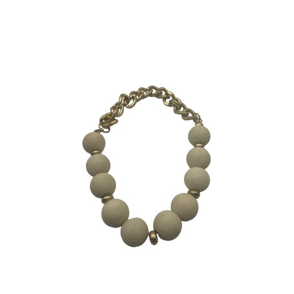 Cream Colored Beaded Gold Chain Stretch Bracelet 8 inch - Picture 6 of 6